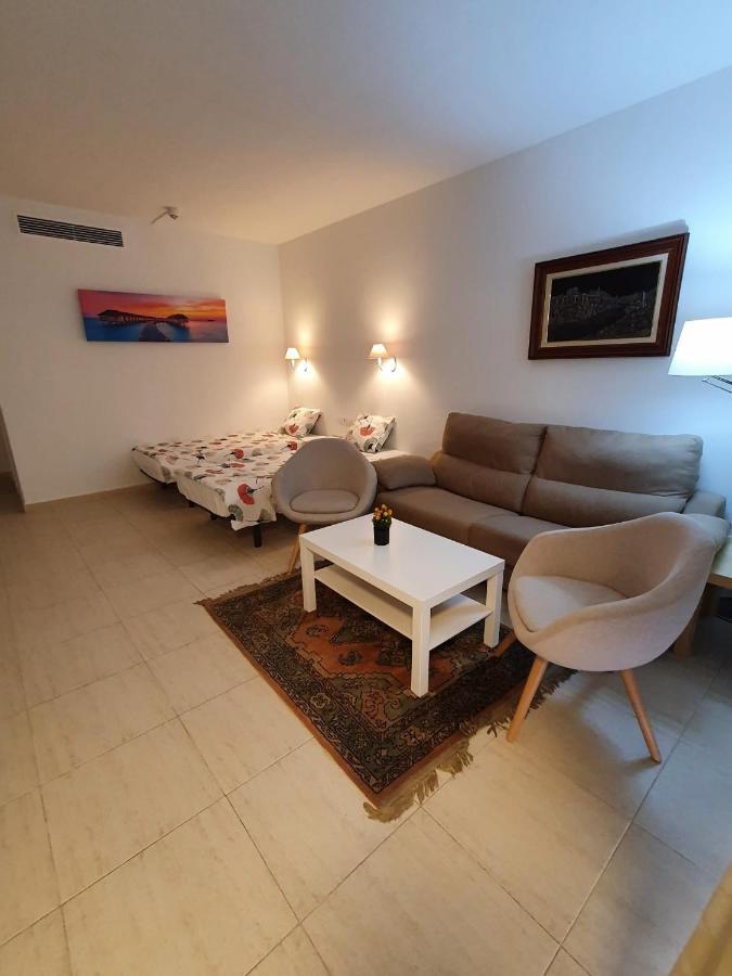 Apartment Pyr Fuengirola Bagian luar foto