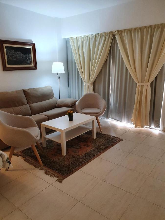 Apartment Pyr Fuengirola Bagian luar foto